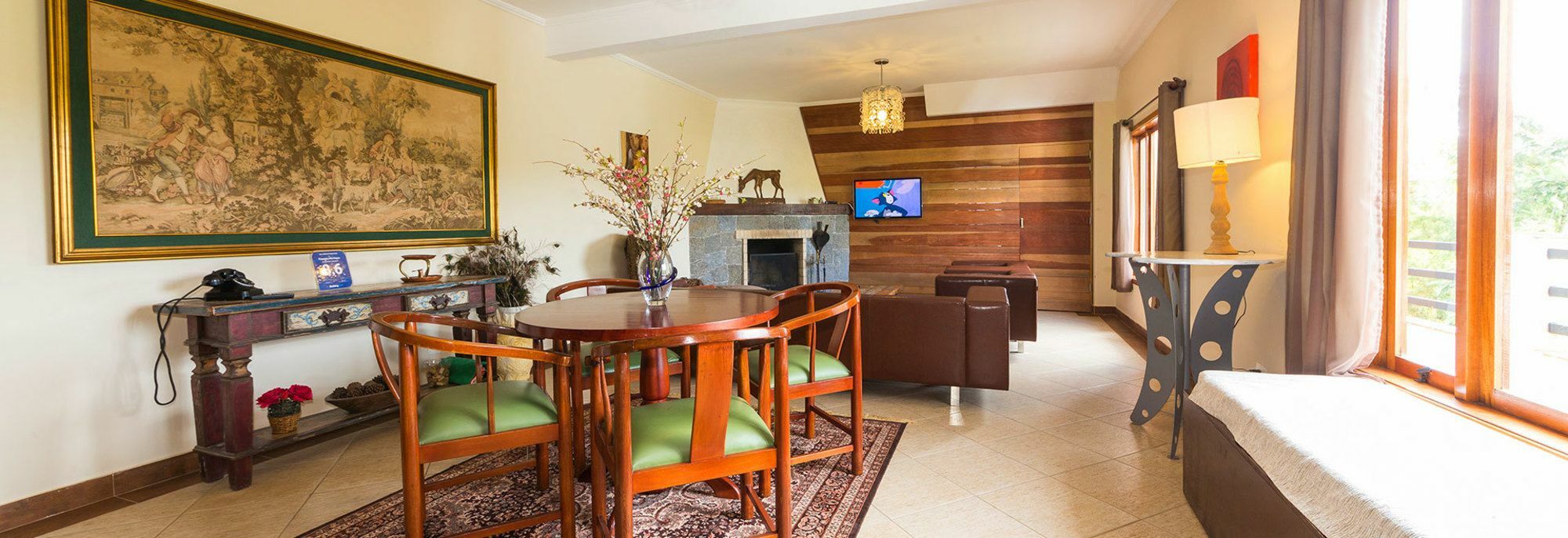 Suites E Chales Com Hidro Lareira E Ar Condicionado Villa Hegus Campos do Jordao Luaran gambar